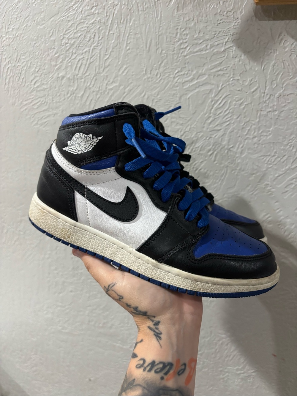 Air Jordan 1 Retro High OG “Royal Toe” 2020 - Size 4.5Y royal blue/white/black